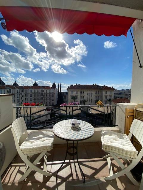 terrasse vue sud calme 5 pièces Nice Cimiez